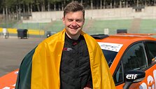 Jonas Karklys startuos &bdquo;Renault Clio RS&ldquo;