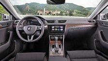 Atnaujintas trečiosios kartos &bdquo;&Scaron;koda Superb&ldquo; (Scout)