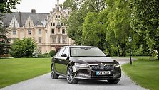 Atnaujintas trečiosios kartos &bdquo;&Scaron;koda Superb&ldquo;