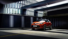 Atnaujintas Toyota C-HR