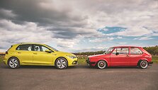 A&scaron;tuntos kartos VW Golf susitikimas su proseneliu 