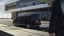 &bdquo;Peugeot&ldquo; pristatė elektrinį autobusiuką