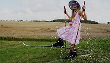 Konkursas &bdquo;Vasara ant sniego&ldquo;. Ramunė B. ir specialieji efektai pievoje