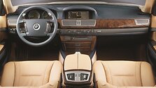BMW 730i su 6 pavarų automatine pavarų dėže
