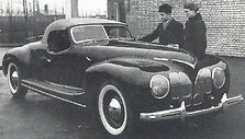 ZIS-101A-Sport ir jo kūrėjai. (Wikimedia)
