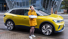 Pirmas pasimatymas su elektromobiliu VW ID.4
