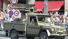 P4 su Mistral raketomis gale. (David Monniaux, Wikimedia (CC BY-SA 3.0)