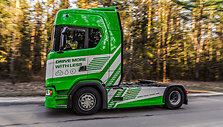 Vilkikas &bdquo;Scania 450 S&ldquo;