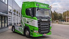 Vilkikas &bdquo;Scania 450 S&ldquo;