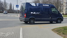Klaipėdoje pavojingai pastatytas automobilis