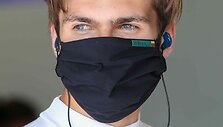 Gustas Grinbergas i&scaron;bandys NASCAR bolidą