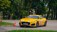 Žilvinas Pekarskas ir Giedrius Žiura nugalėjo  Press Rally 5000+ žurnalistų įskaitoje vairuodami Jaguar F-Type
