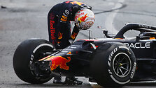 Lyderio Maxo Verstappeno avarija sprogus ratui Baku, Formulės 1 GP