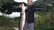 Ramūnas N. Norvegijoje sume&scaron;keriojo 13,6 kg langę (giliavandenę menkę)