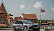 Elektromobilis Audi Q4 e-tron