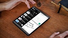 &bdquo;Samsung&ldquo; pristatė naujuosius sulankstomus telefonus ir ausines