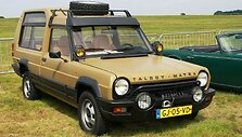 Talbot Matra Rancho atrodo kaip tikras visureigis, ką pastebėsite ir i&scaron; i&scaron;orėje sumontuoto atsarginio rato bei gervės bamperyje, bet tapo vieno svarbiausių europieti&scaron;kų vienatūrių pirmtaku. (Charles01, Wikimedia(CC BY-SA 4.0)
