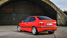 M3 Compact turėjo keturis i&scaron;metimo vamzdžius &ndash; daugiau nei įprastas M3. (Gamintojo nuotrauka)