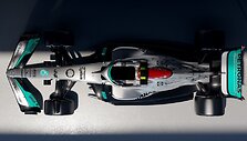 Mercedes pristatė 2022 m. Formulės 1 bolidą W13