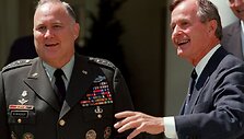 Generolas Normanas Schwarzkopfas su prezidentu George'u Bushu 1991 m.