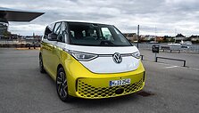 Naujas elektromobilis: penkiavietis ID. BUZZ