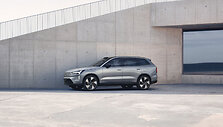 Elektrinis visureigis &bdquo;Volvo EX90&ldquo;
