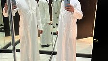 Slavomir Volkov matuojasi arabi&scaron;ką apdarą