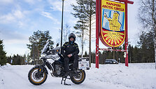 &bdquo;Baltic to Arctic 2&ldquo;: K. Mieliauskas motociklu kirto poliarinį ratą ir papasakojo apie važiavimą &scaron;altyje