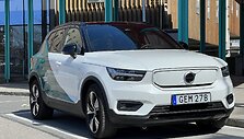 Volvo bevielio elektromobilių įkrovimo sistema