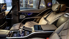 Pristatytas pirmasis visi&scaron;kai elektrinis &bdquo;Maybach&ldquo; modelis EQS SUV 680
