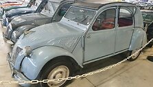 Citro&euml;n 2CV tapo pirmuoju automobiliu su standartinėmis radialinėmis padangomis, nes Michelin buvo Citro&euml;n savininkė.