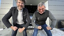 Karolis Rai&scaron;ys ir Žilvinas Pekarskas: paskutiniai &bdquo;Land Rover Defender&ldquo; paruo&scaron;imai Dakaro ralio misijai