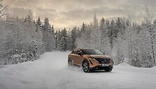 Nissan e-4orce sistemos visų varaniųjų ratų sistemos testai