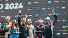GSR Motorsport komanda 24h series lenktynėse Portimao i&scaron;kovojo 3-ią vietą GT4 klasėje
