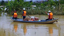 Potvynis siaubia Vietnamą, yra aukų