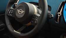 Elektrinis visureigis &bdquo;MINI Countryman&ldquo;