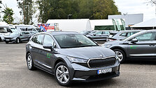 &bdquo;Motus Auto&ldquo; Valstybinei mi&scaron;kų urėdijai perdavė 88 elektromobilius &bdquo;&Scaron;koda Enyaq&ldquo;