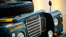 Karolis Rai&scaron;ys ir Ignas Daunoravičius pristatė Dakaro &bdquo;Land Rover 109 Station Wagon&ldquo;