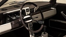 Griežtos linijos ir kokybi&scaron;kos medžiagos. (BMW nuotrauka)