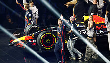 Formulės 1 sezono pristatymas Londono O2 arenoje