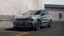 Hibridinis &bdquo;Lynk & Co 01&ldquo;