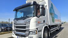 Vitoldas Milius i&scaron;bandė elektrinį sunkvežimį &bdquo;Scania P230&ldquo;