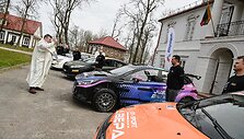 Bistrampolio dvare pristatyta viena gausiausių Lietuvos ralio komandų &bdquo;ABEPA ST-Sport&ldquo;