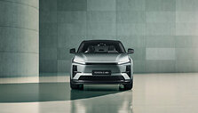 Elektromobilis &bdquo;Toyota C-HR+&ldquo;