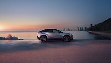 Elektrinis &bdquo;Toyota C-HR+&ldquo; 