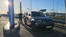 DEFENDER Saudo Arabijos degalinėje