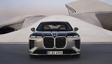 BMW 7 ir BMW i7