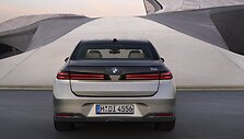BMW 7 ir BMW i7