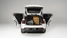 &bdquo;EX30 Cargo&ldquo; elektrinis furgonas