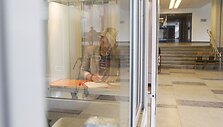 Pažeidimai Saulėtekio rinkimų apylinkėje &ndash; jokio privatumo 2014 m. gegužės 11 d. 